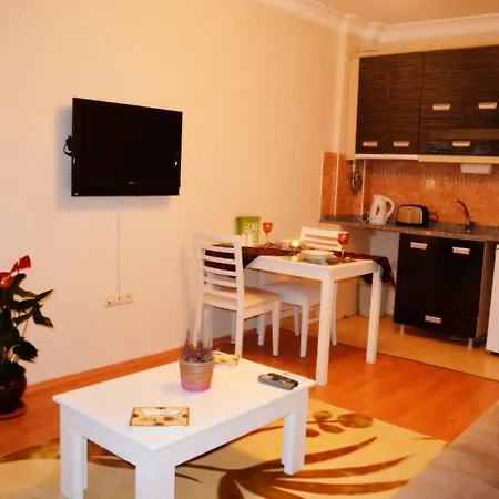 Taksim Guest