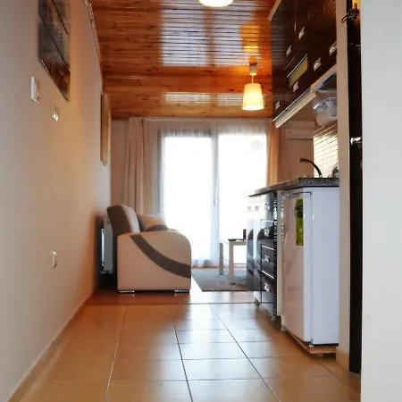 Taksim Guest 3*