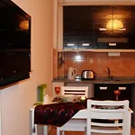 Taksim Guest *