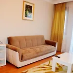 Taksim Guest