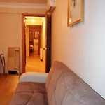 Taksim Guest شقة *