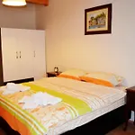 Taksim Guest * اسطنبول