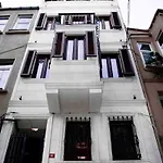 Taksim Guest *
